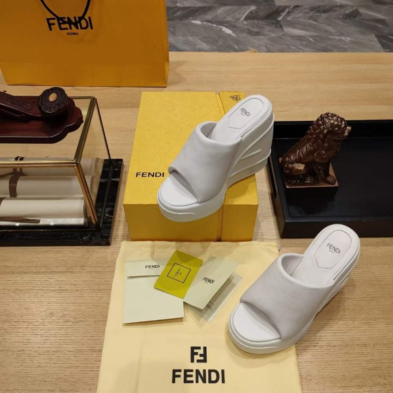 Fendi High Heeled Sandals SHS05126