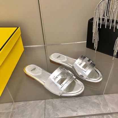 Fendi Leather Slides SHS03550