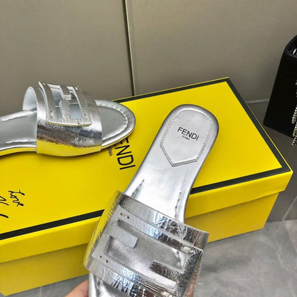 Fendi Leather Slides SHS03550