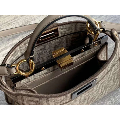 Fendi Peekaboo Hand Bag BGMP1621