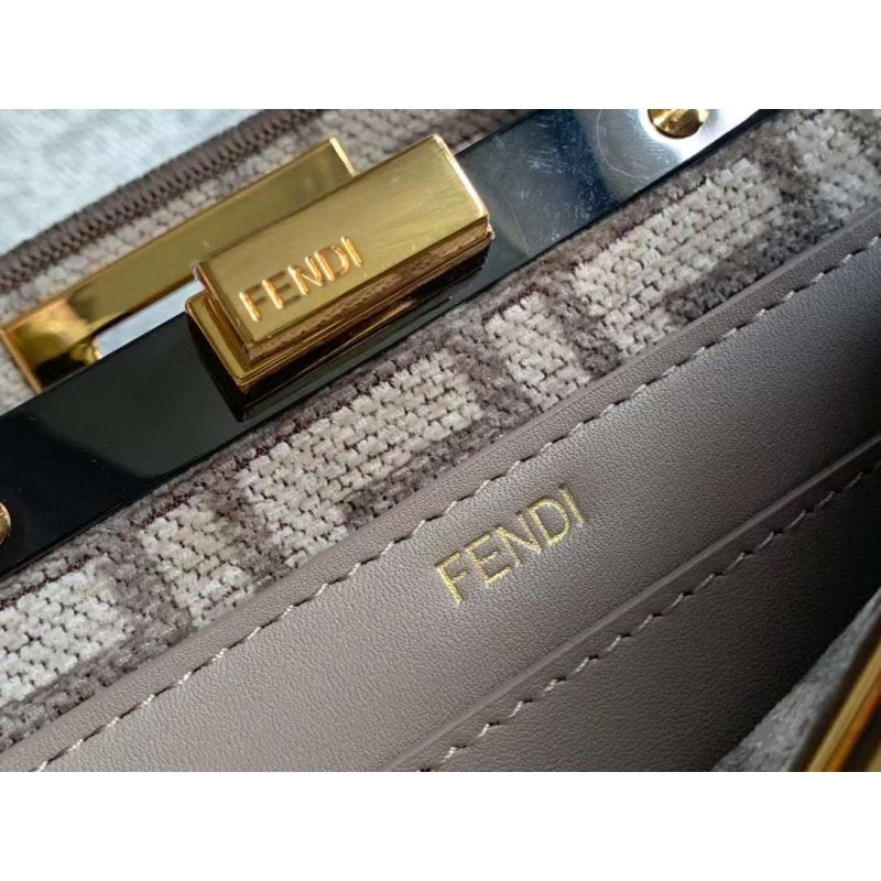 Fendi Peekaboo Hand Bag BGMP1621