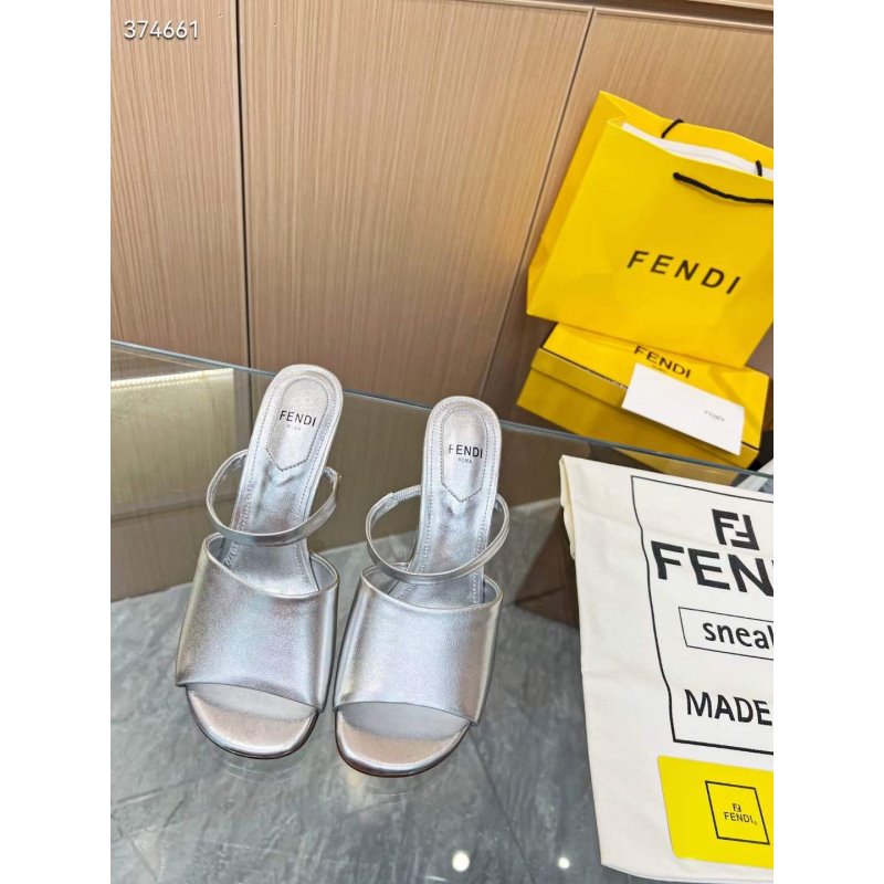 Fendi Sandals SHS05137