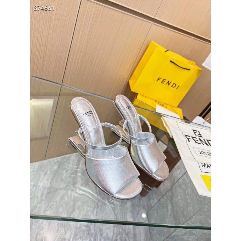 Fendi Sandals SHS05137