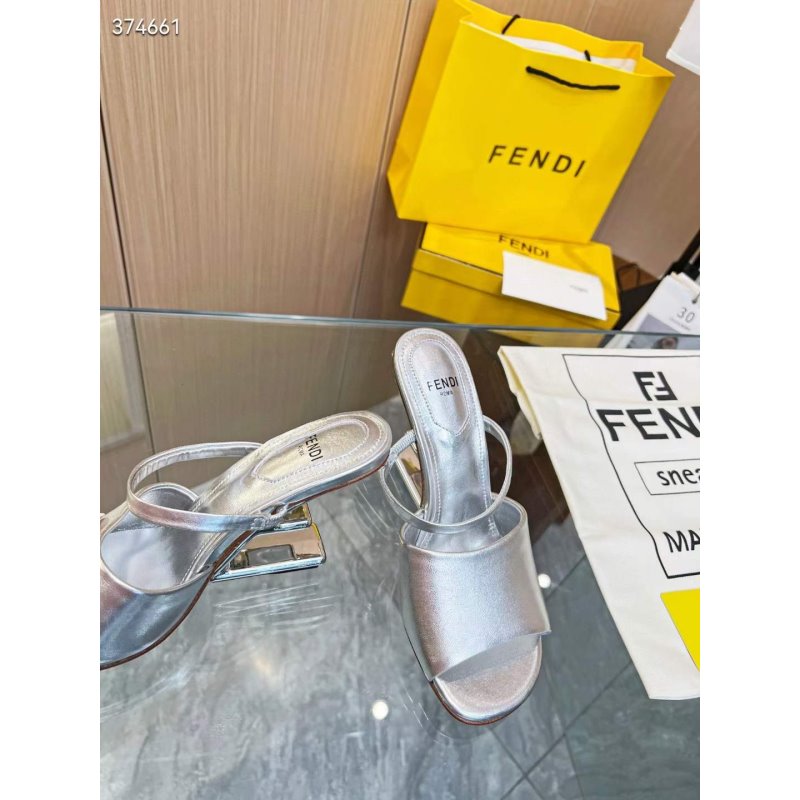 Fendi Sandals SHS05137