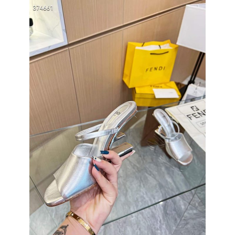 Fendi Sandals SHS05137