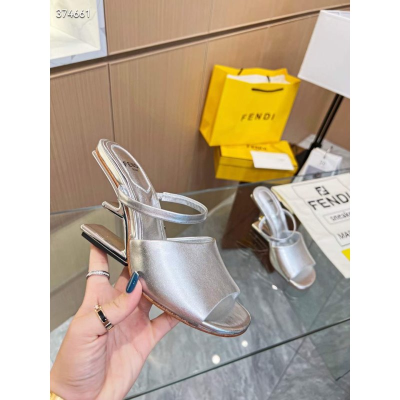 Fendi Sandals SHS05137