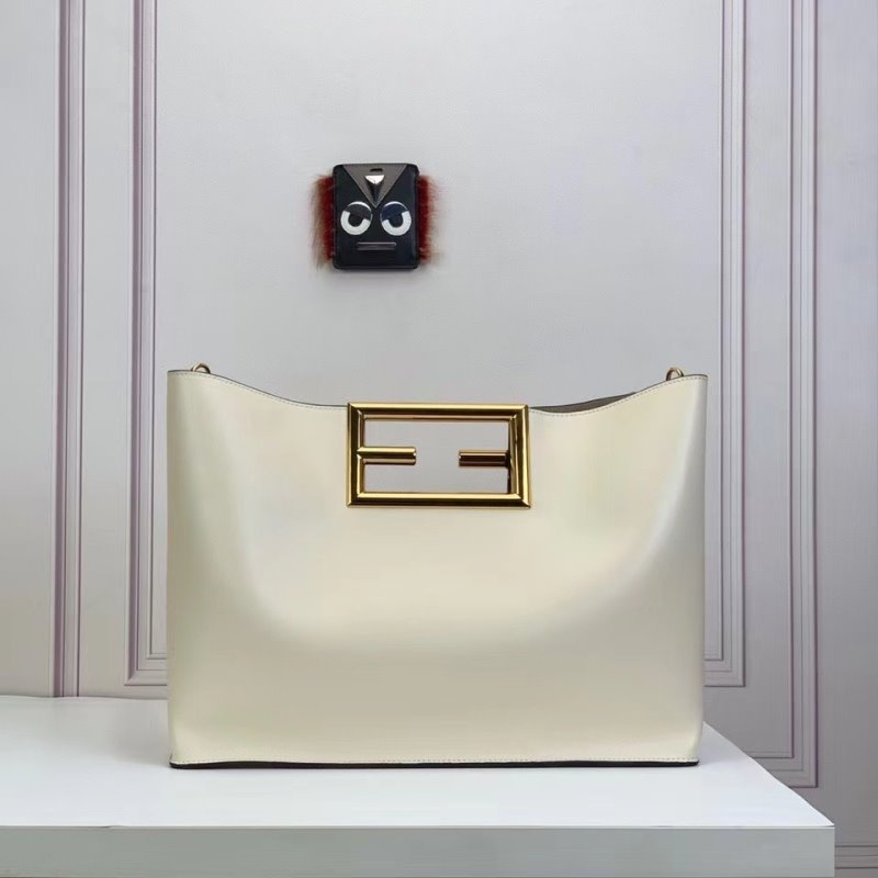 Fendi Shoulder Bag BFND10022