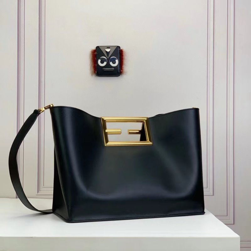 Fendi Shoulder Bag BFND10023