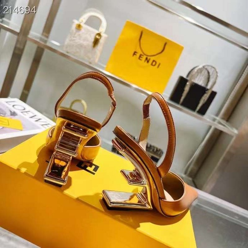 Fendi Slingback Sandals SHS05449