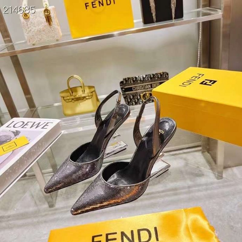 Fendi Slingback Sandals SHS05455