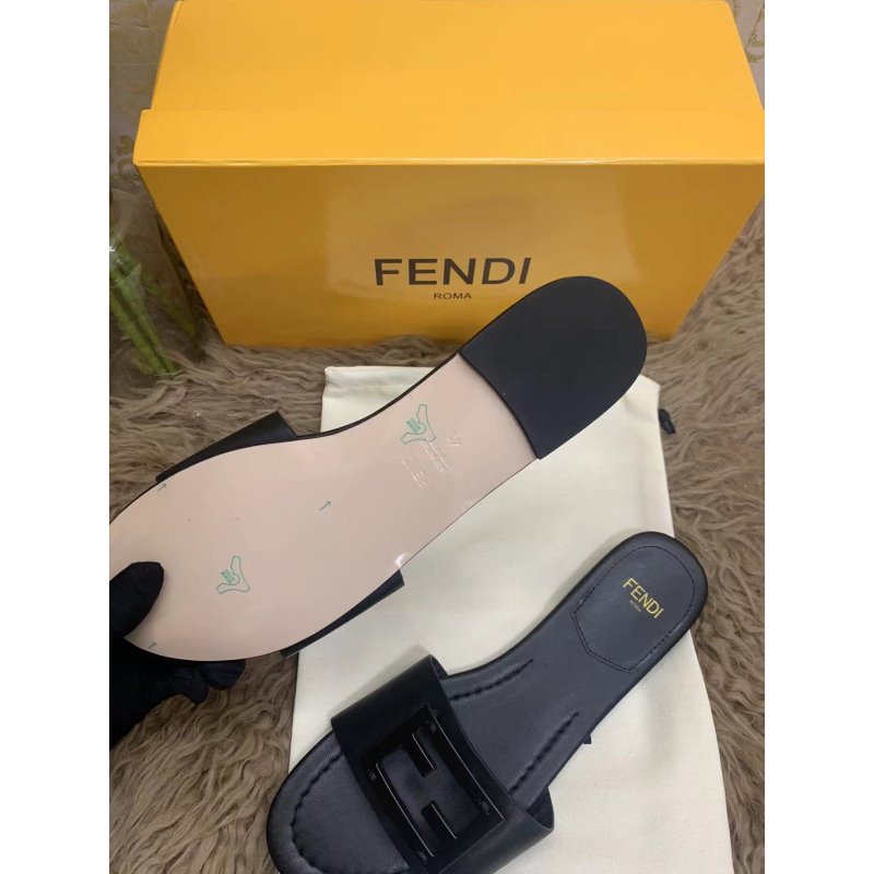 Fendi Slippers SHS03543