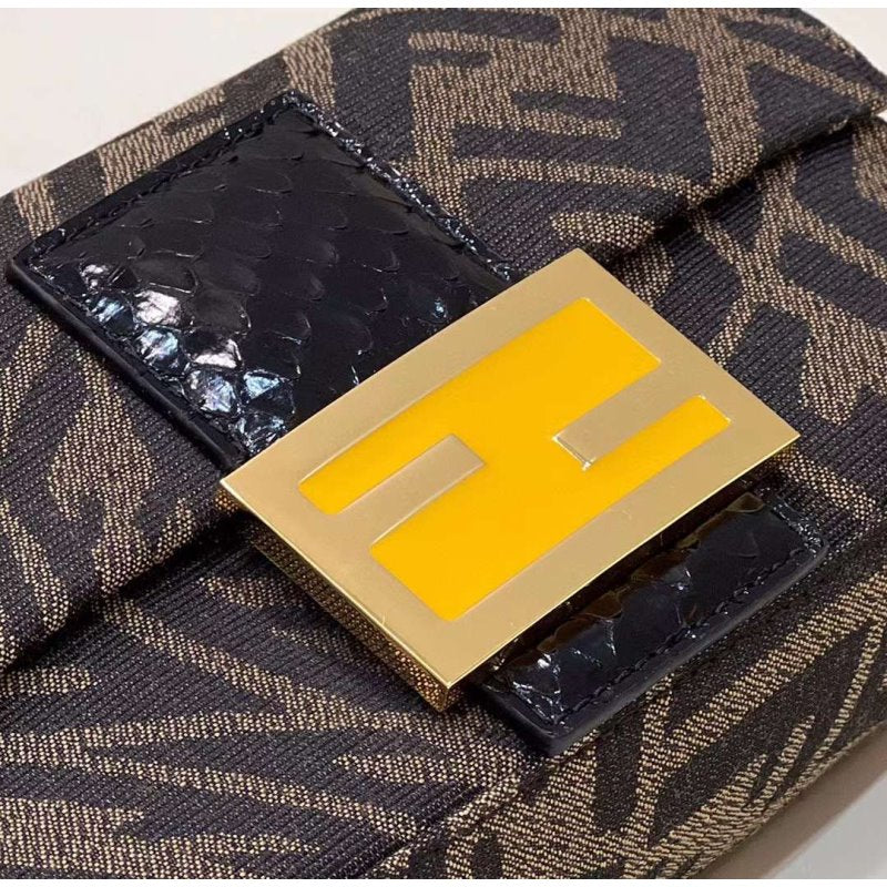 Fendi Baguette 1997 Hand Bag BG02076