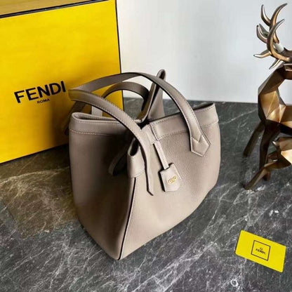 Fendi Classic Folding Leather Bag BGMP1731