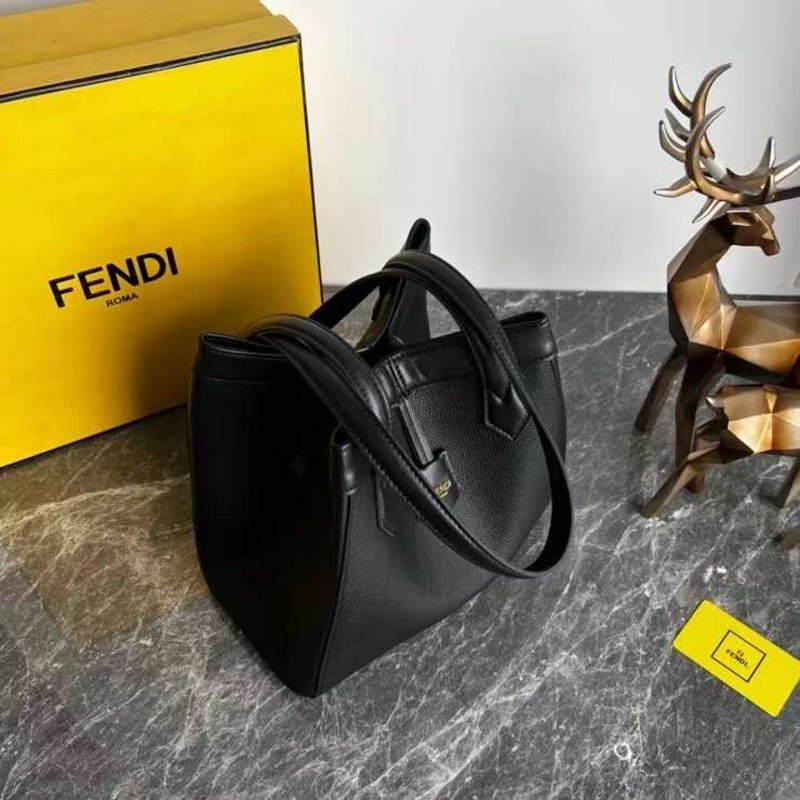 Fendi Classic Folding Leather Bag BGMP1733