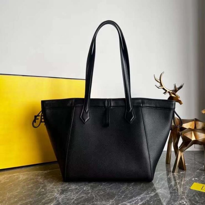Fendi Classic Folding Leather Bag BGMP1733