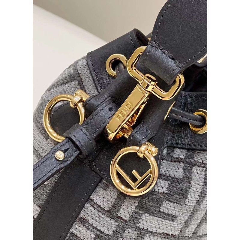 Fendi Mon Tresor Bag BG02059