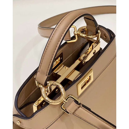Fendi Peekaboo Hand Bag BG02005