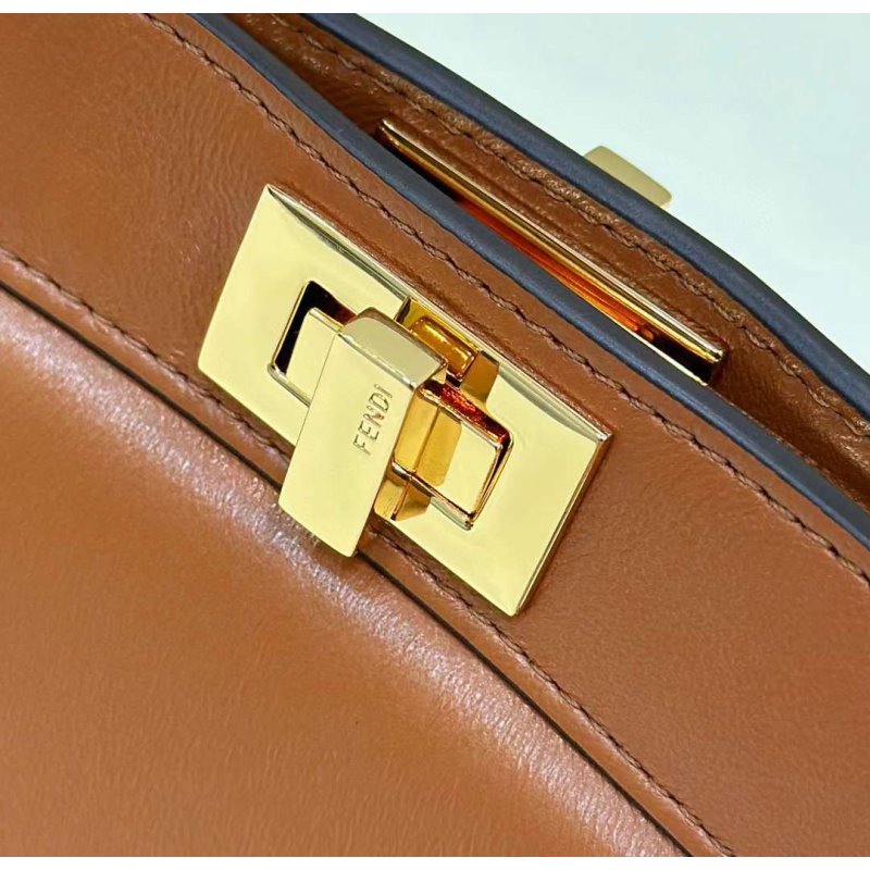 Fendi Peekaboo Hand Bag BG02010