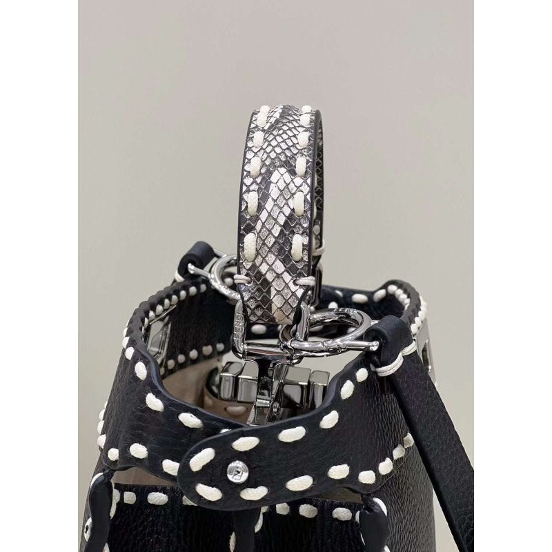 Fendi Peekaboo Hand Bag BG02081