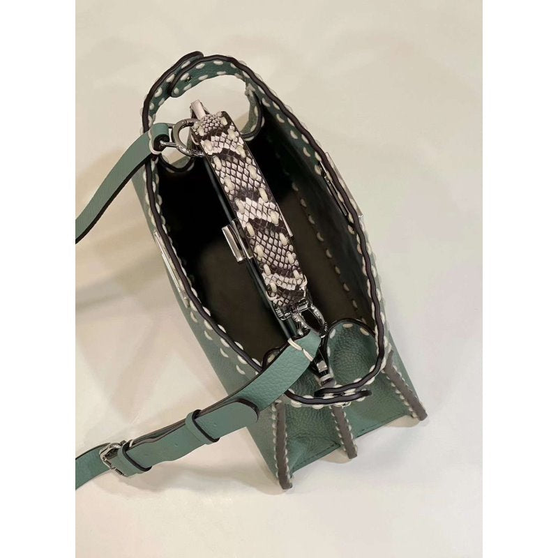 Fendi Peekaboo Hand Bag BG02082
