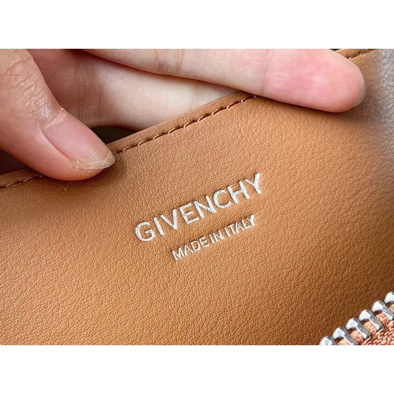 Givenchy Antigona Lock Bag BGV00172