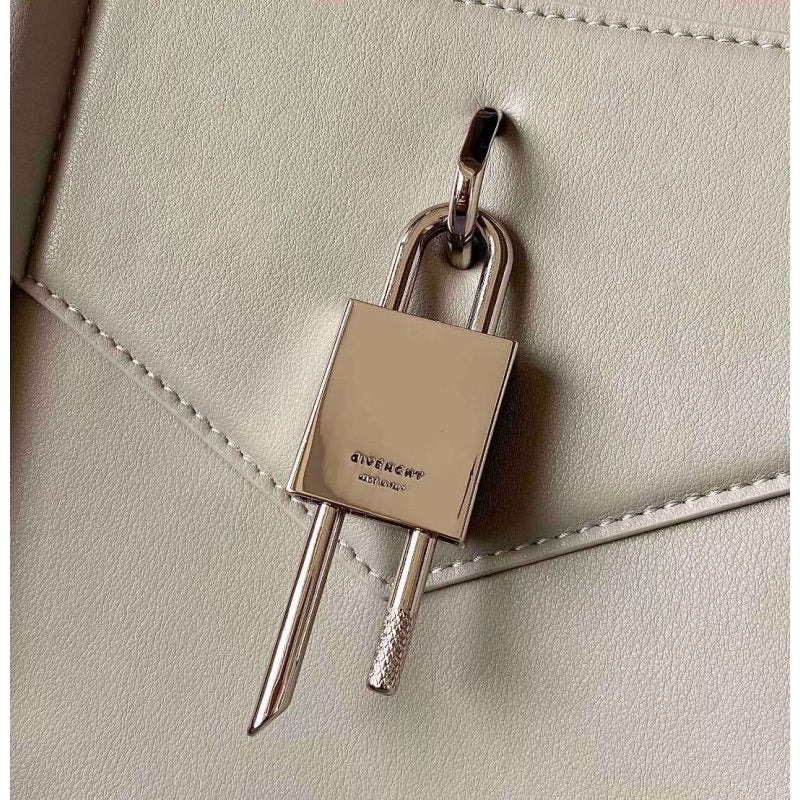 Givenchy Antigona Lock Bag BGV00173