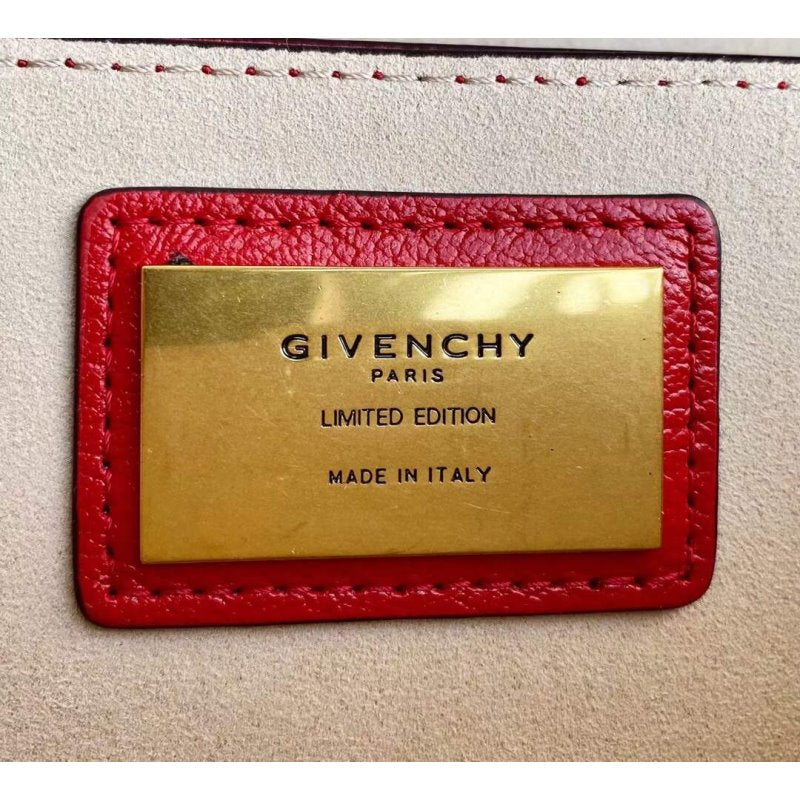 Givenchy GV3 Shoulder Bag BGMP0469