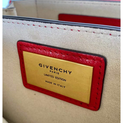 Givenchy GV3 Shoulder Bag BGMP0476