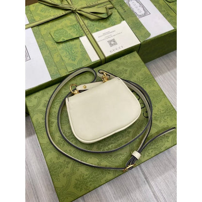 Gucci Blondie Shoulder Bag BGU00730