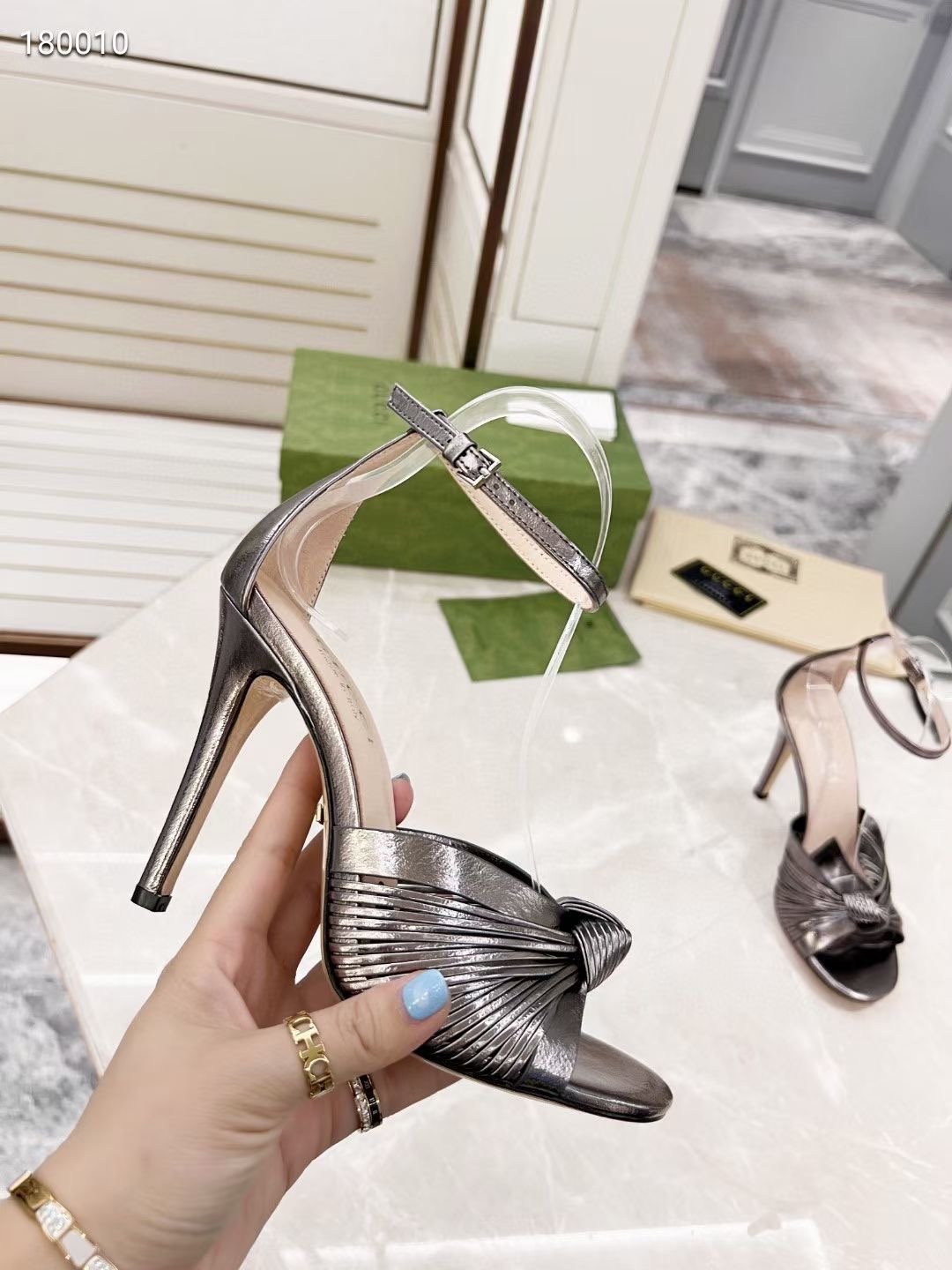 Gucci High Heeled Sandals SHS03834