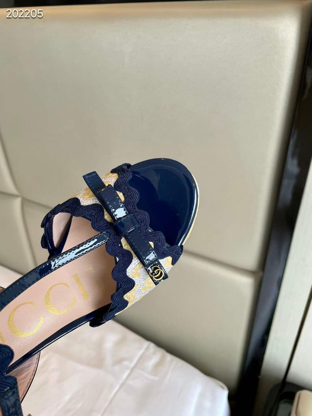 Gucci High Heeled Sandals SHS04601