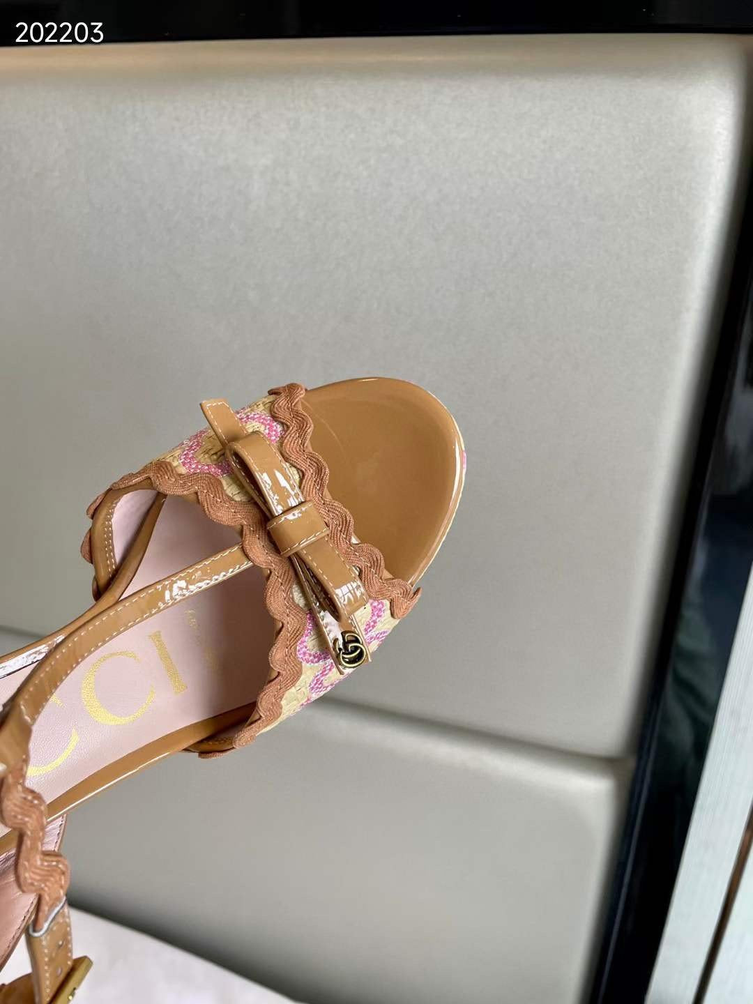 Gucci High Heeled Sandals SHS04603