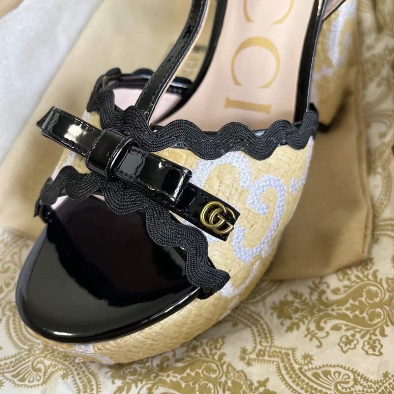 Gucci High Heeled Sandals SHS05102