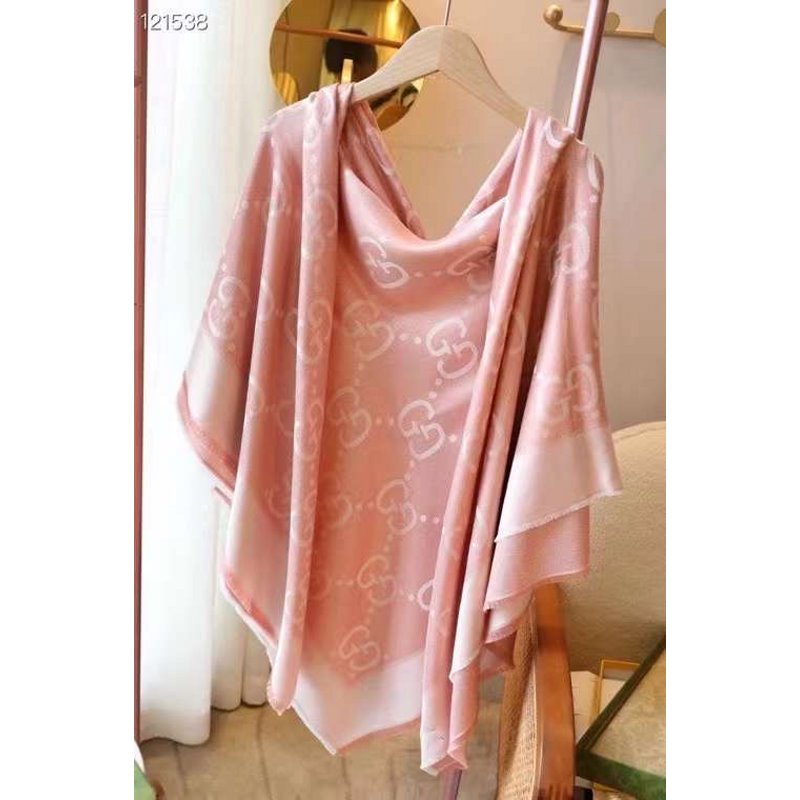 Gucci Muberry Silk and Wool Scarf SS001058