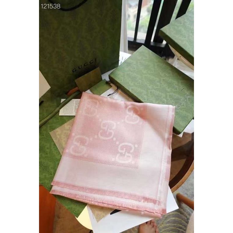 Gucci Muberry Silk and Wool Scarf SS001058