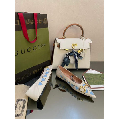 Gucci Pointed Toe Shoes  SH00114