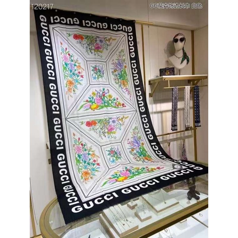 Gucci Polar Wool Scarf SS001240