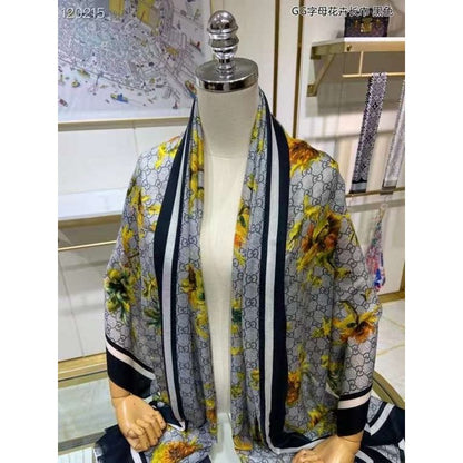 Gucci Polar Wool Scarf SS001242