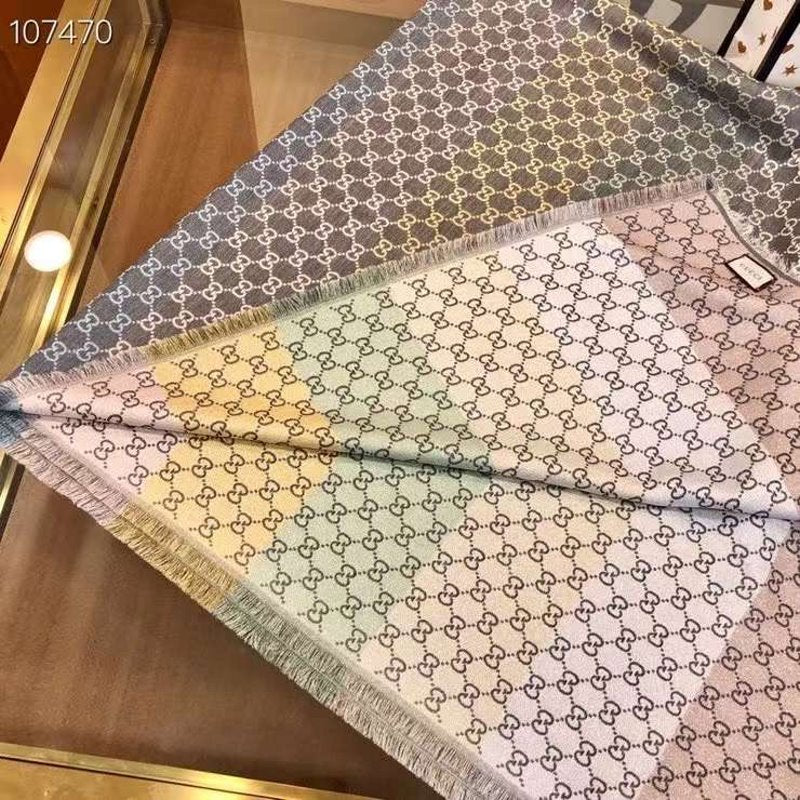 Gucci Rayon and Cotton Scarf SS001063