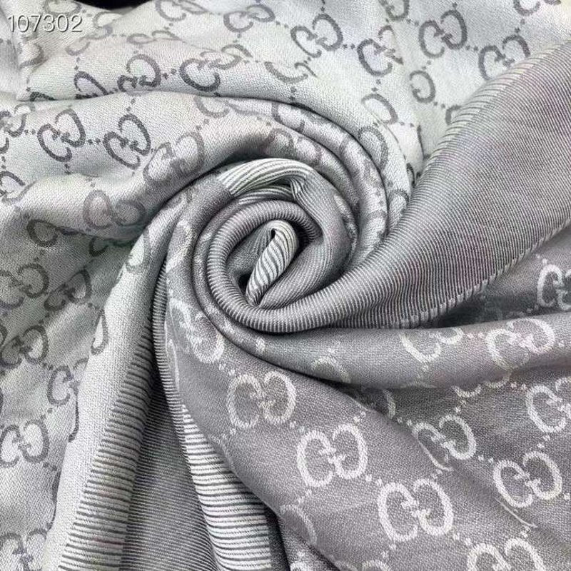 Gucci Wool and Silk Square Scarf SS001068