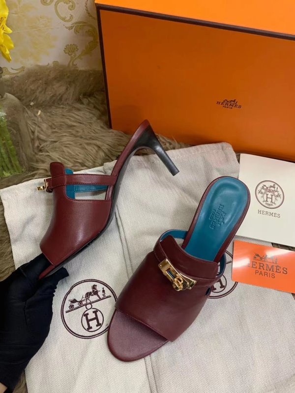 Hermes Maroon Heeled Sandals SHS02527