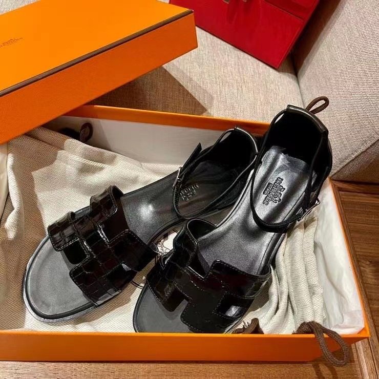 Hermes Oran Swift Sandals SHS03686