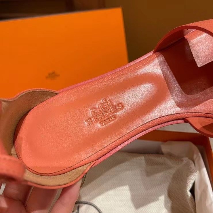 Hermes Oran Swift Sandals SHS03690