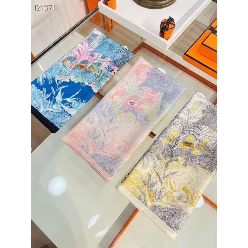 Hermes Muberry Silk Scarf SS001108