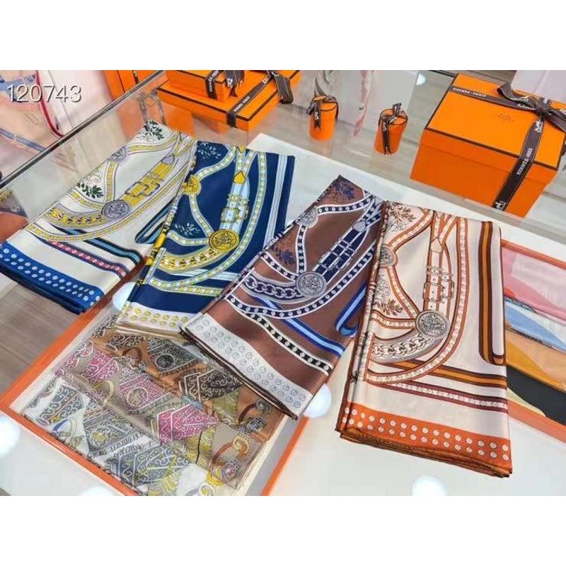 Hermes Muberry Silk Scarf SS001111