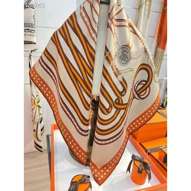 Hermes Muberry Silk Scarf SS001111