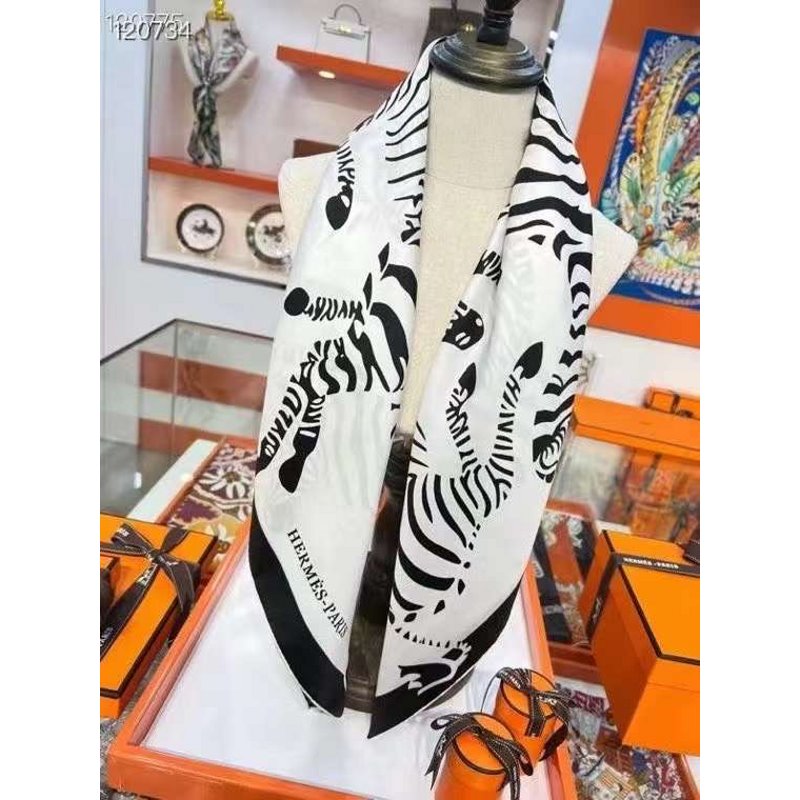 Hermes Twill Silk Scarf SS001119