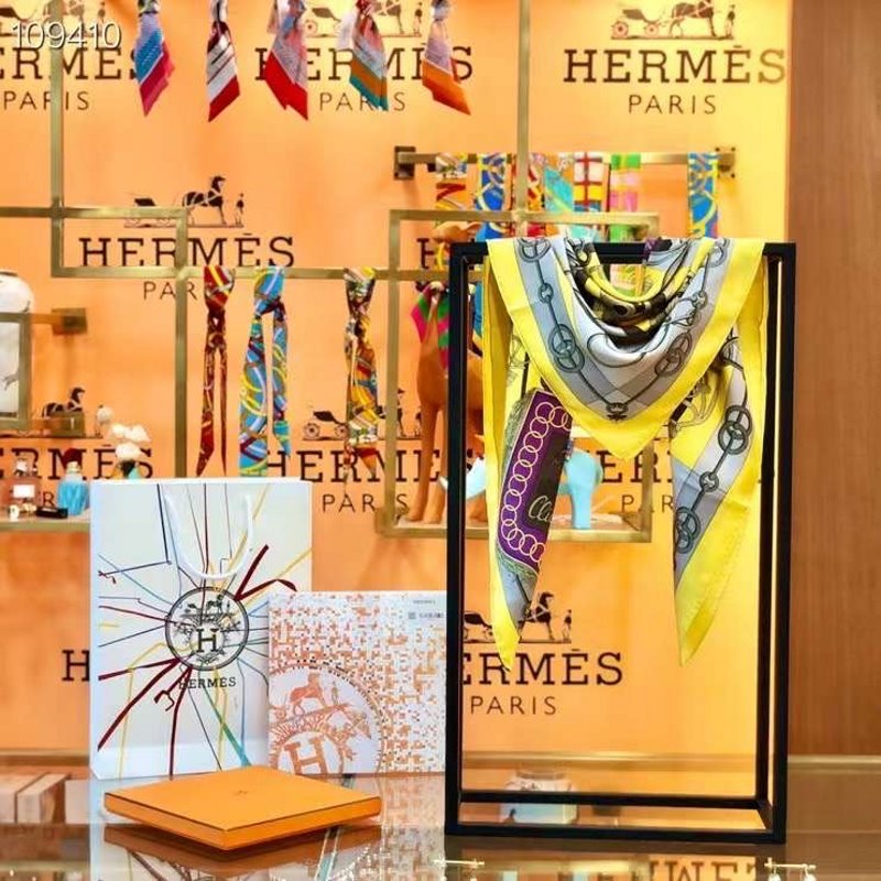 Hermes Twill Silk Scarf SS001126