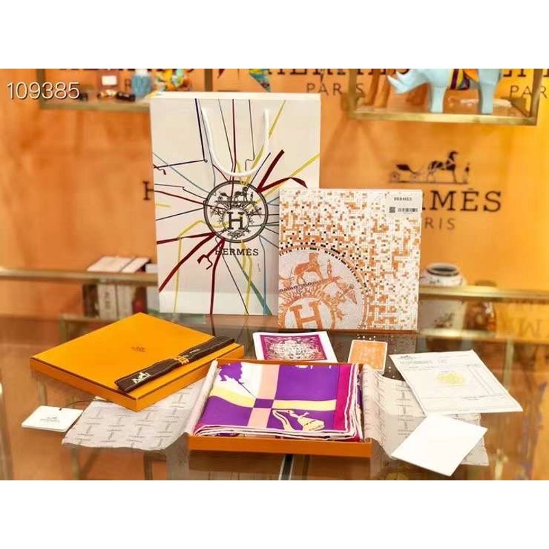 Hermes Twill Silk Scarf SS001128