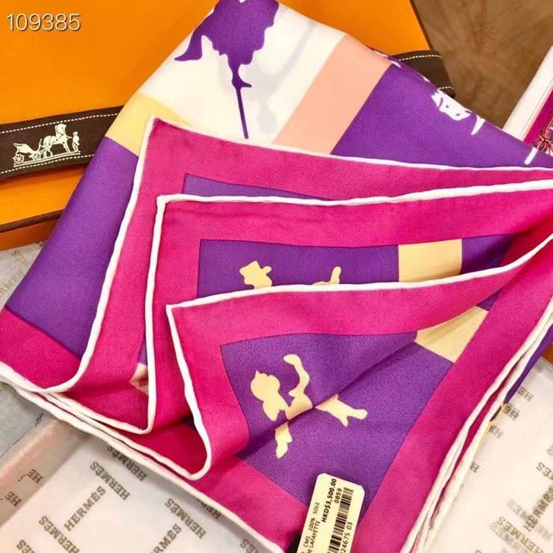 Hermes Twill Silk Scarf SS001128
